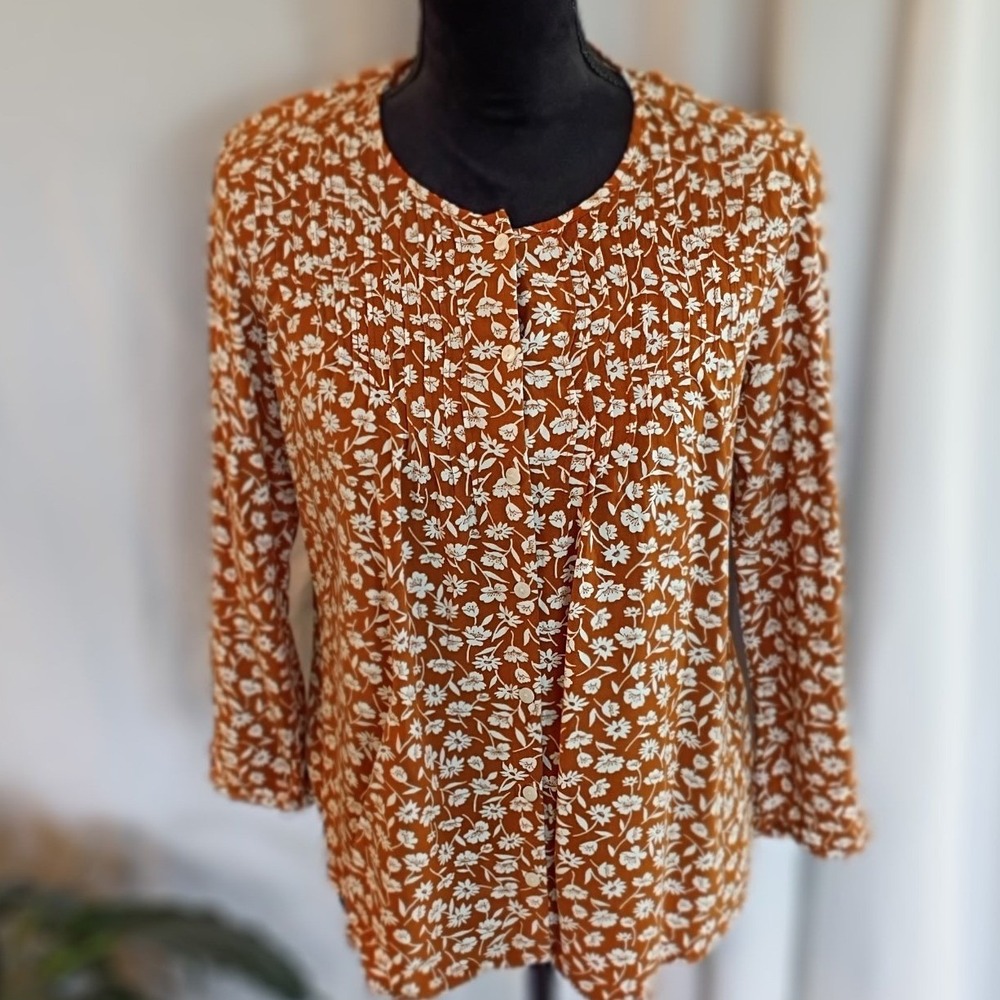 Old Navy Womens Rust Floral Pintuck Button Front Blouse Size S Long Sleeve